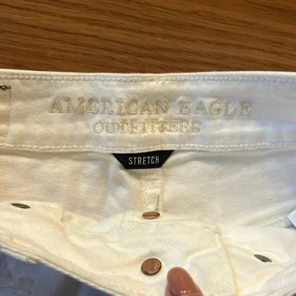 American Eagle Shorts - Picture 2 of 4